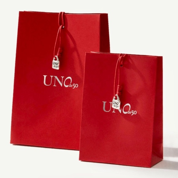 Uno de 50 Coin Charm Bracelet - Picture 12 of 14